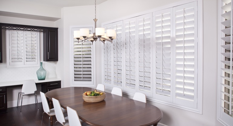 white shutters in Destin dining room